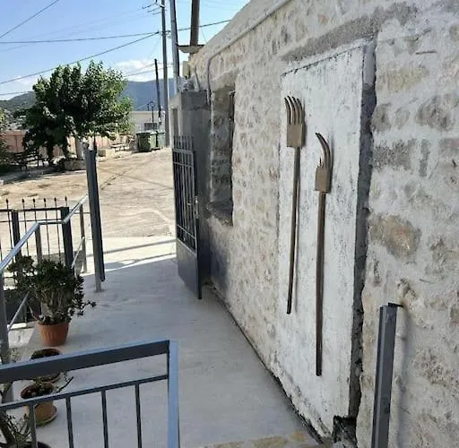 παραδοσιακός Agios Ioannis (Corinthia)